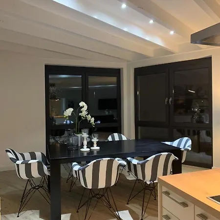 Modernes Penthouse Am Schlosspark Apartment Siegen