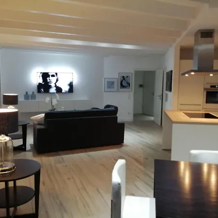 Modernes Penthouse Am Schlosspark